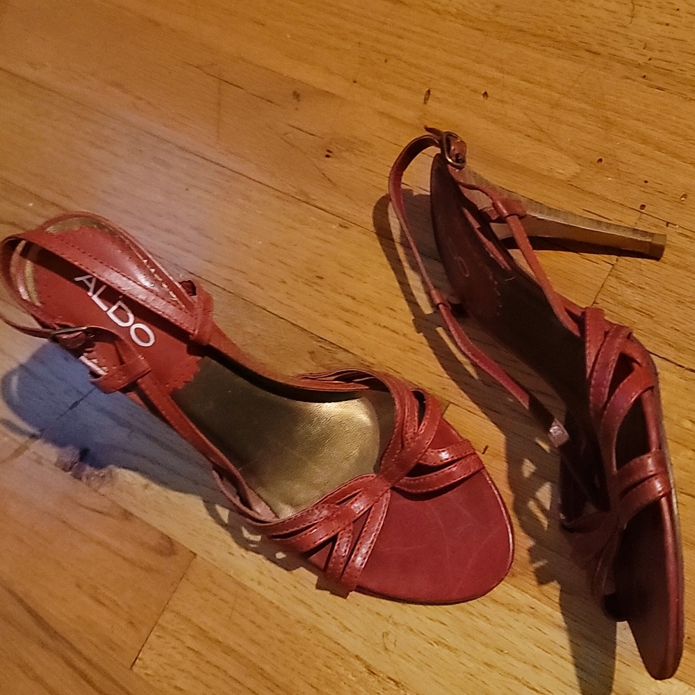 Red Aldo Strappy Sandal 8